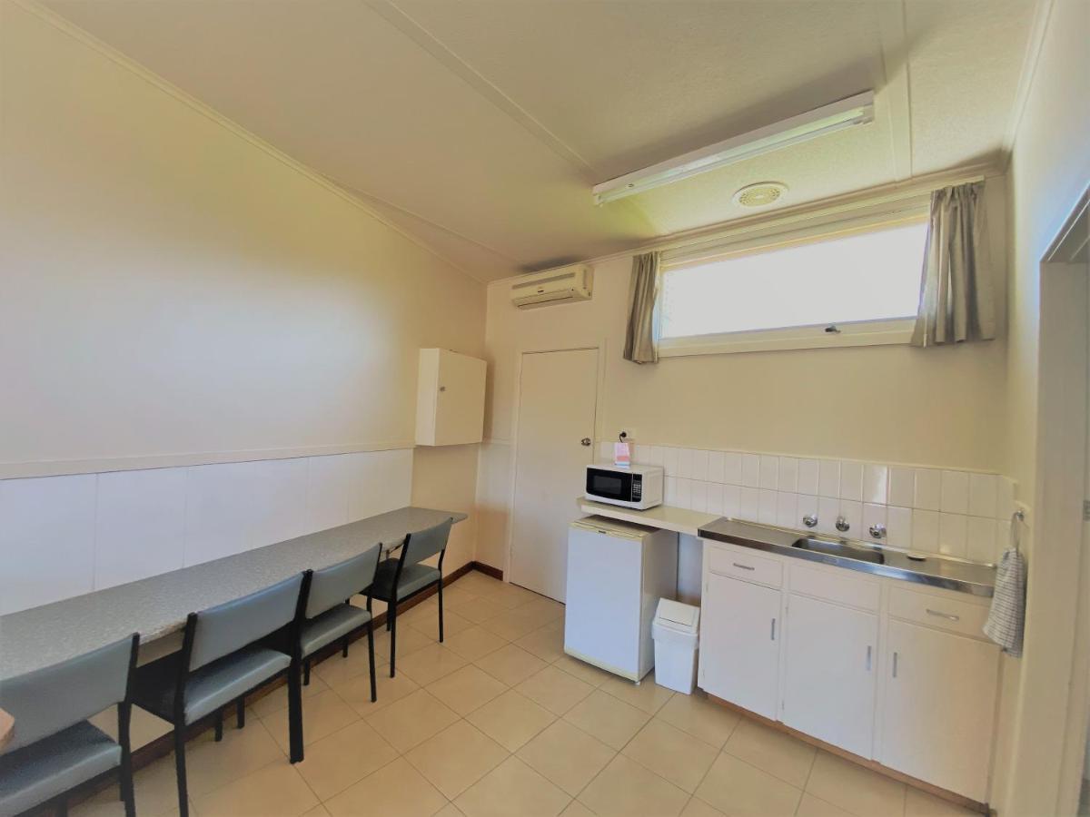 The Terang Motor Inn Extérieur photo
