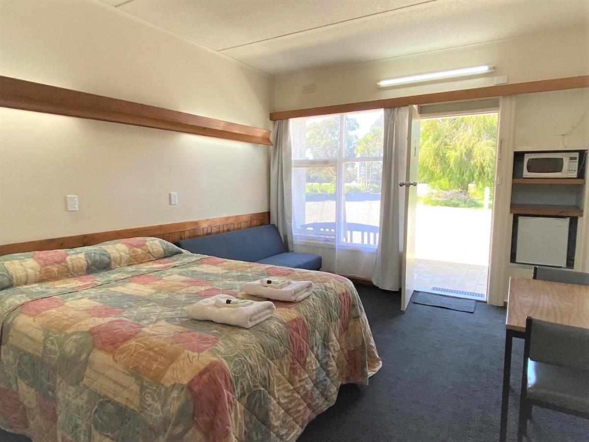 The Terang Motor Inn Extérieur photo